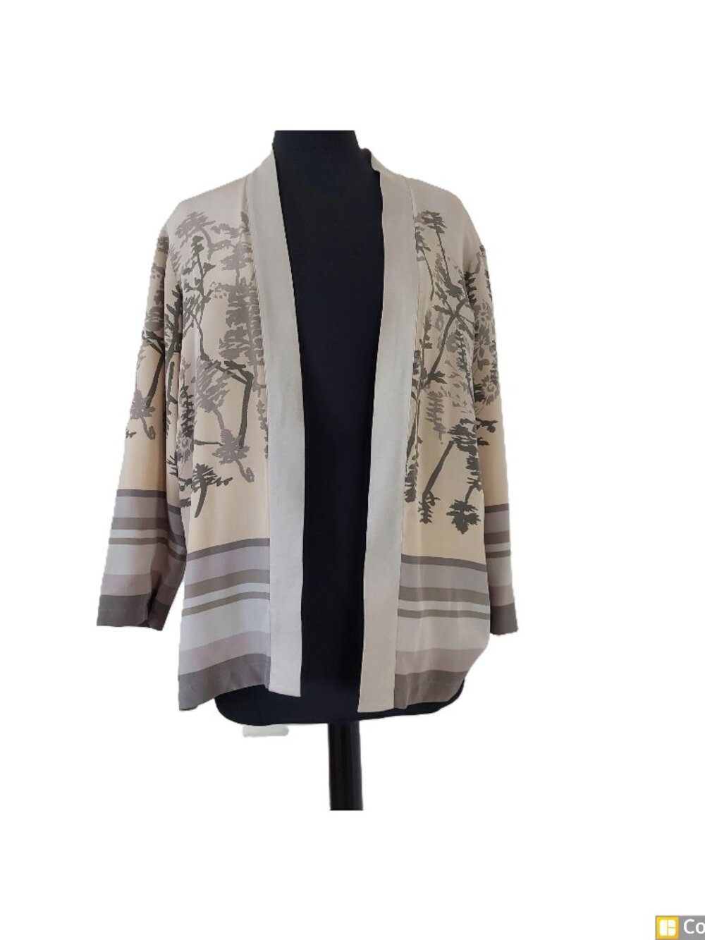 Coldwater Creek Kimono SZ 6-8, Shell 100% silk Lining 74% cotton 26% silk